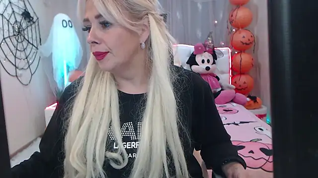 KatrinaCharm