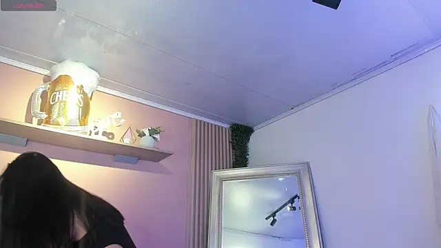 Mia_zafir