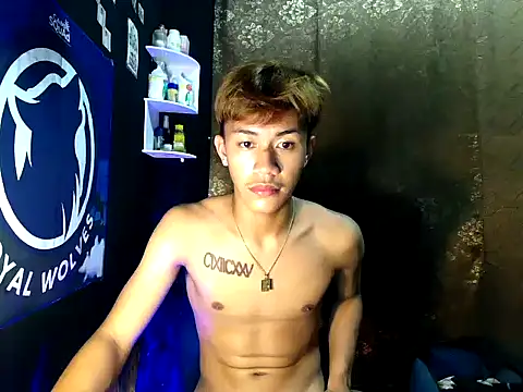 naughtyboyloy_0