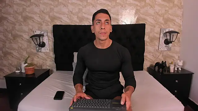 Lucio__Fox