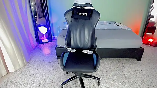  Stein_ chat room