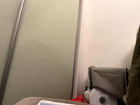 Playfulvixen25