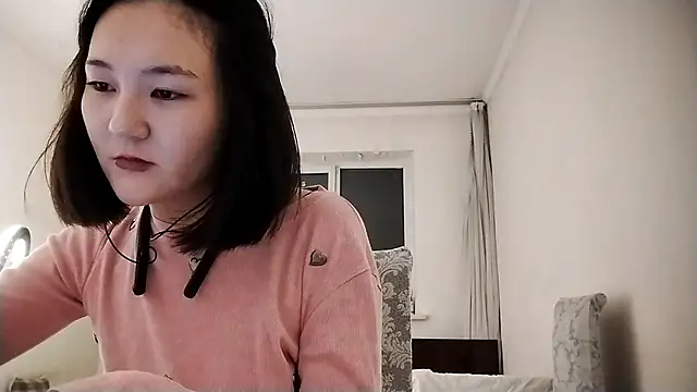  Lyndasilk chat room