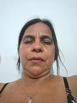 Lucerito-Hot