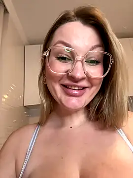 Teya_moon_
