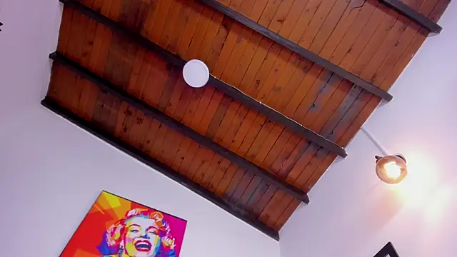 KristalFoxx