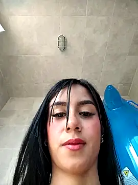 Juliana_Xander Live Webcam on Stripchat