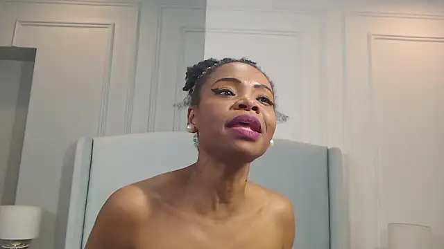 chantalgarner - ChantalGarner's free webcam - UK Sex Cams