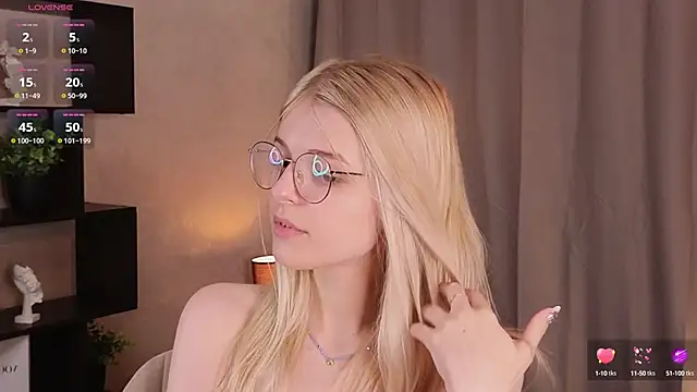MonicaShiny