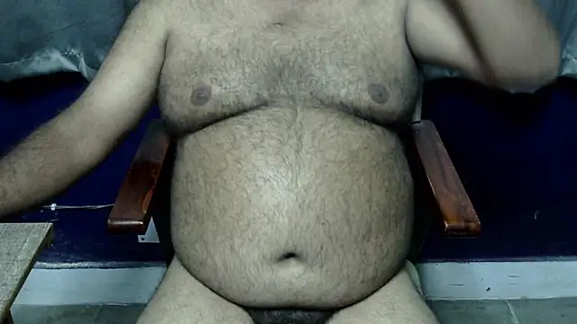 hairysubcub_70 - Hairysubcub_70's free webcam - UK Sex Cams