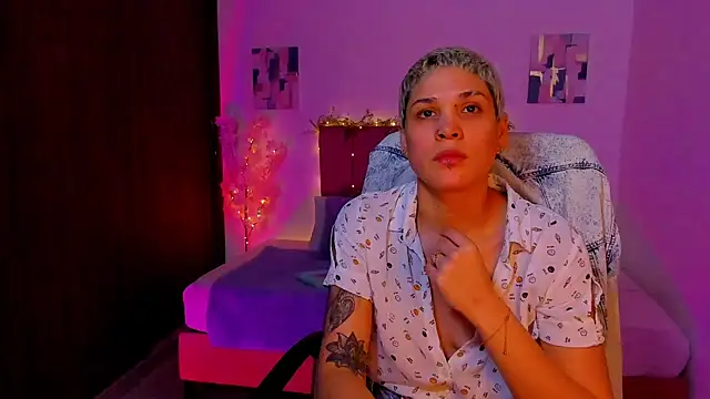 Charlee_pink