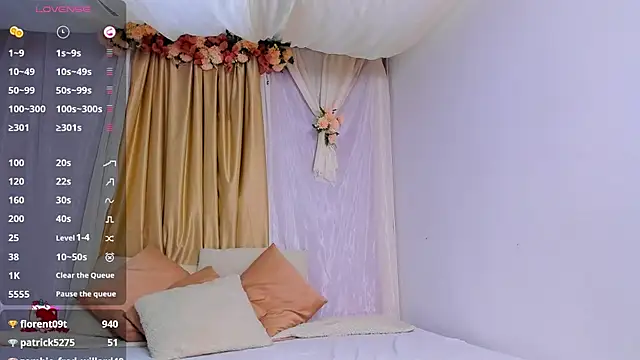 sara_queen10