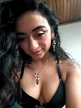  Lila_Desiree chat room