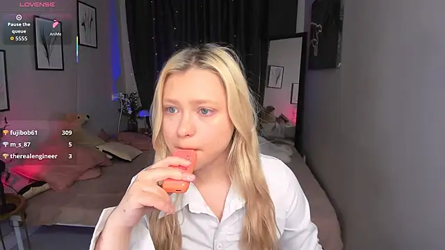 Millie_Vanillies