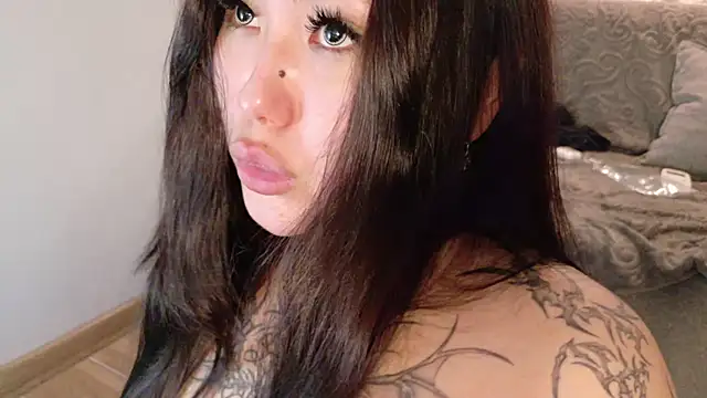 yuriko_may - Yuriko_May's free webcam