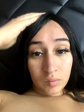 RAKEL37 Live Webcam on Stripchat