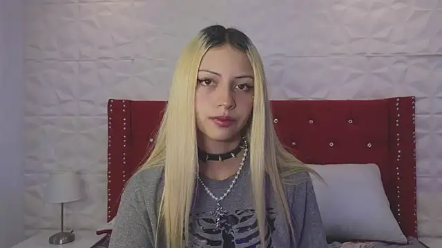 Lucy_n_pink