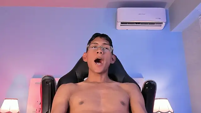 Nick_Collins18