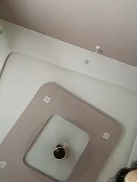 Cherry__fall live cam screenshot female from India on CUM.show – Splashy Live Cam Performances