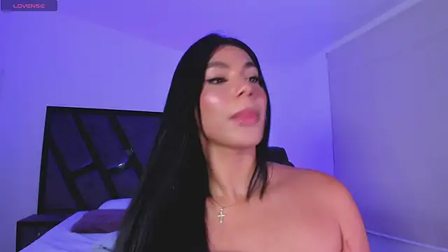 IsabelleFoxx_
