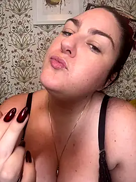 Lacey-BBW