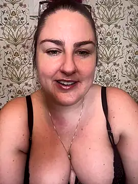 lacey-bbw