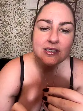 lacey-bbw