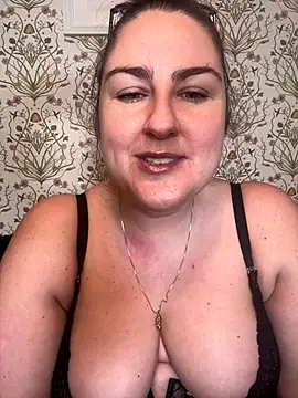 Lacey-BBW