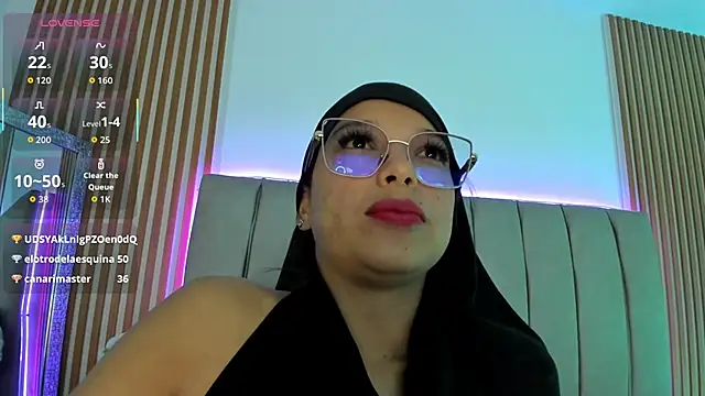 naishaa_