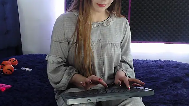 karlamoon23