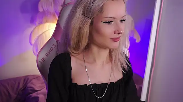 Celeste_eyes0n