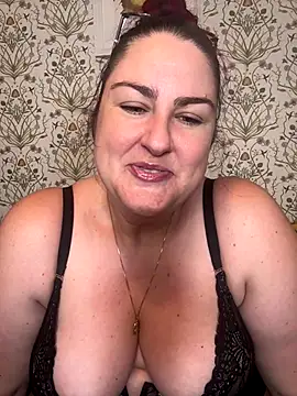 Lacey-BBW
