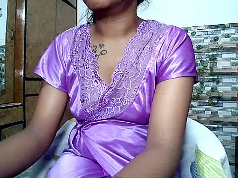 HOT_AARVI11