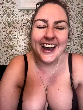 lacey-bbw