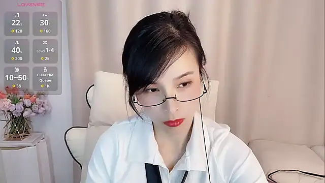  Amanda-19- chat room