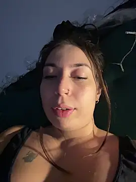 kimarts - KimArts's free webcam - UK Sex Cams