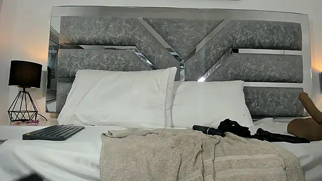 slut_milf_ - Slut_Milf_'s free webcam