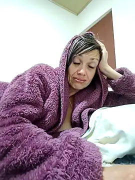 sexymarilyncolom... Live Webcam on Stripchat