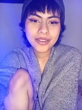 Eva_Feller69