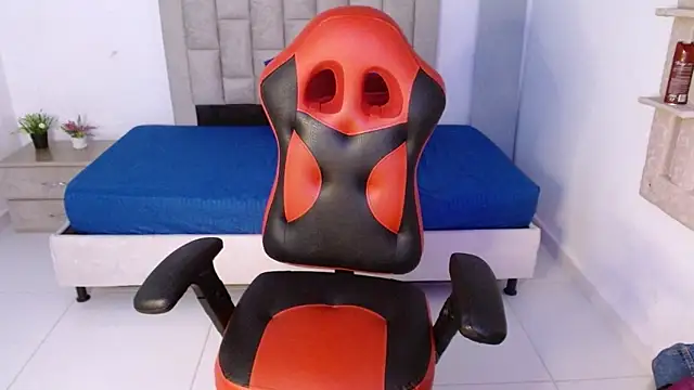 Zoe_Galli