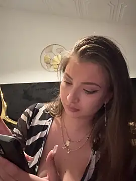 RebekaRose Live Webcam on Stripchat