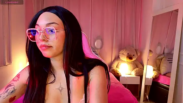 Lyna_love