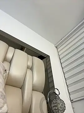 ALISSON_FOXXX1