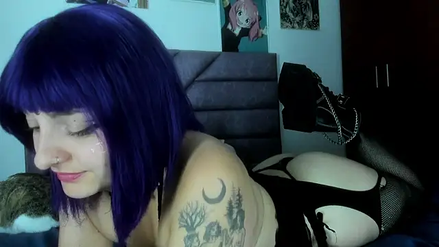 KARINNA__RAVEN