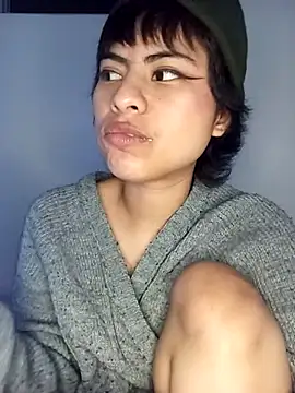 Eva_Feller69