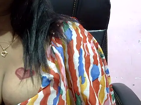 Rooshami_hot01