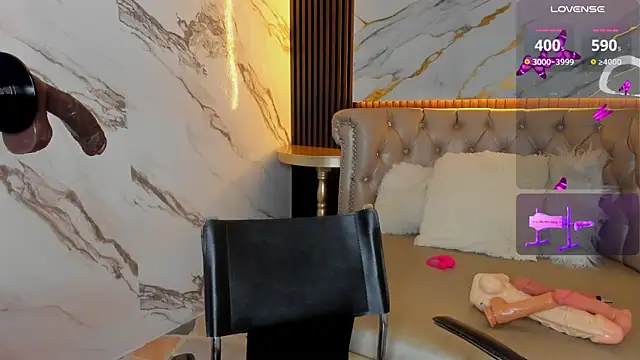 MAEVE_BOOBS