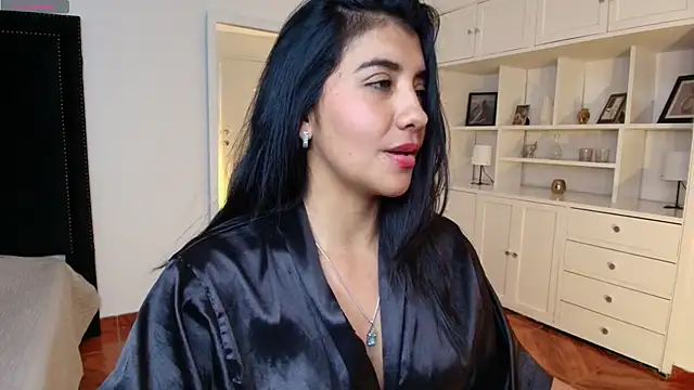 nina_moen
