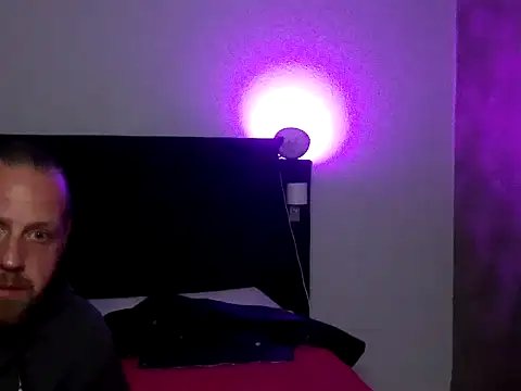 limitless-couple - Limitless-Couple's free webcam