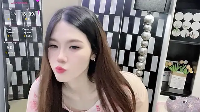 Yueyue-MM